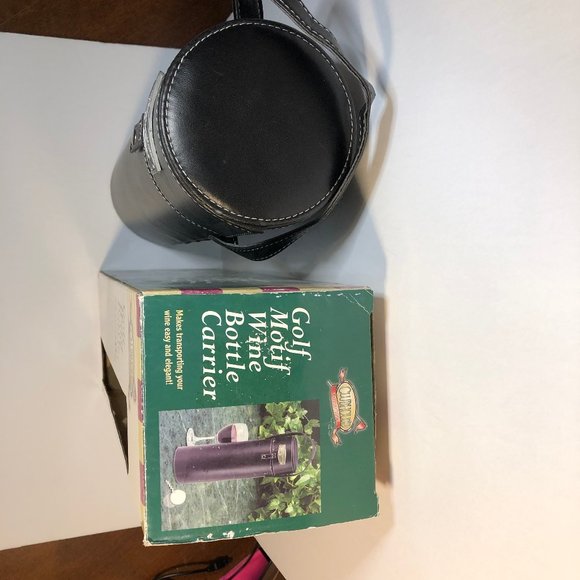 Golf Motif Wine Bottle Carrier - Picture 2 of 9